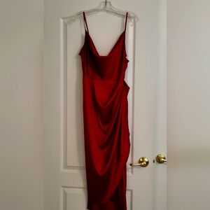 Brand New never worn dress with side slit to mid thigh